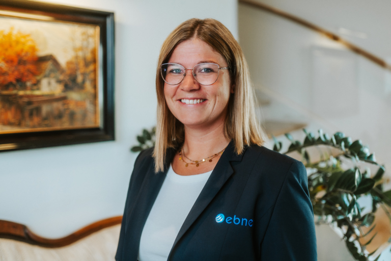 Ronja Fadeev - Finanzierung- Ebner GmbH Rastatt