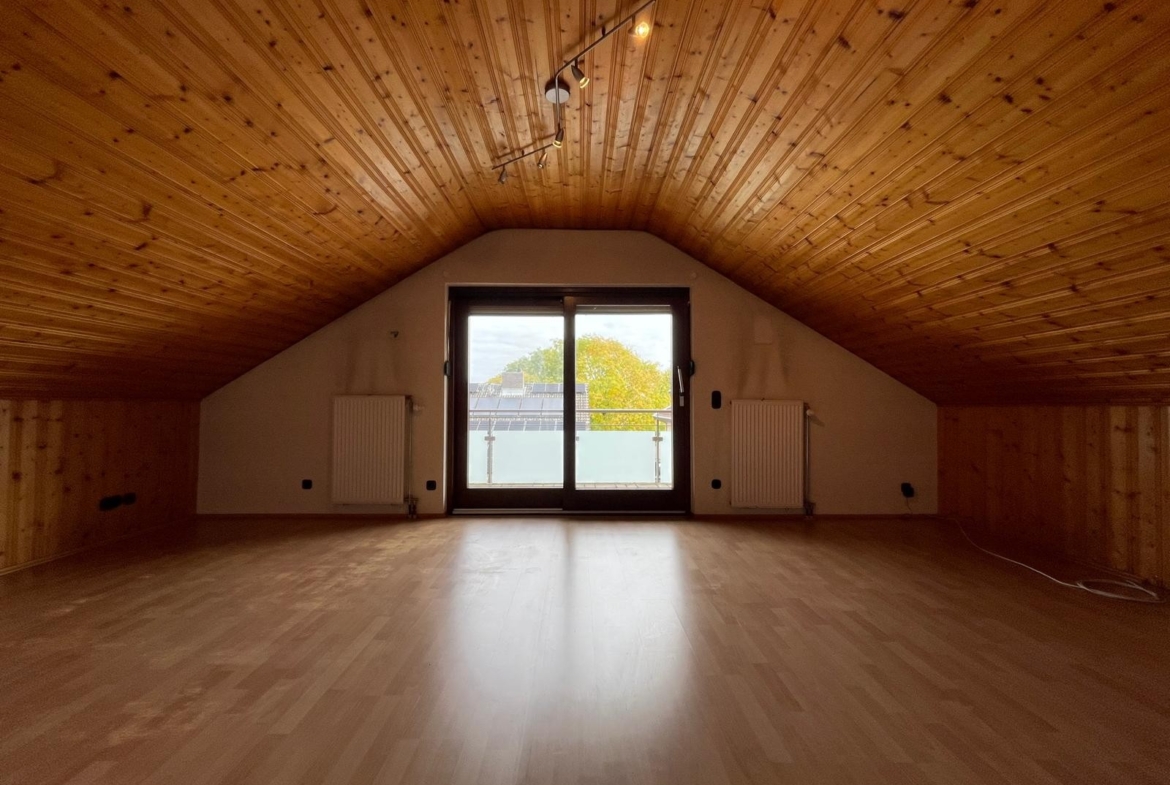 Wohnzimmer DG