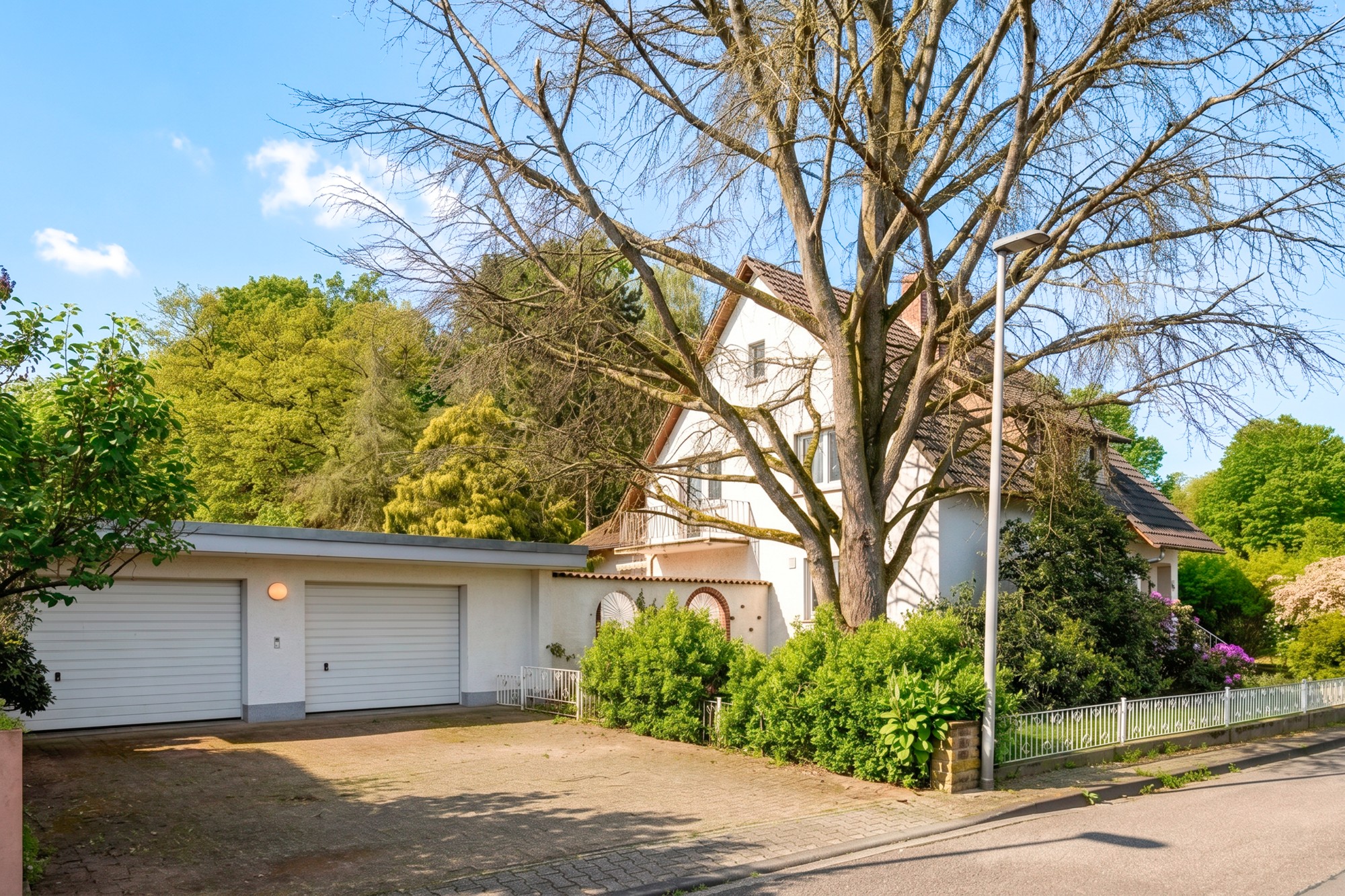 Blick zur Garage Blick zur Garage